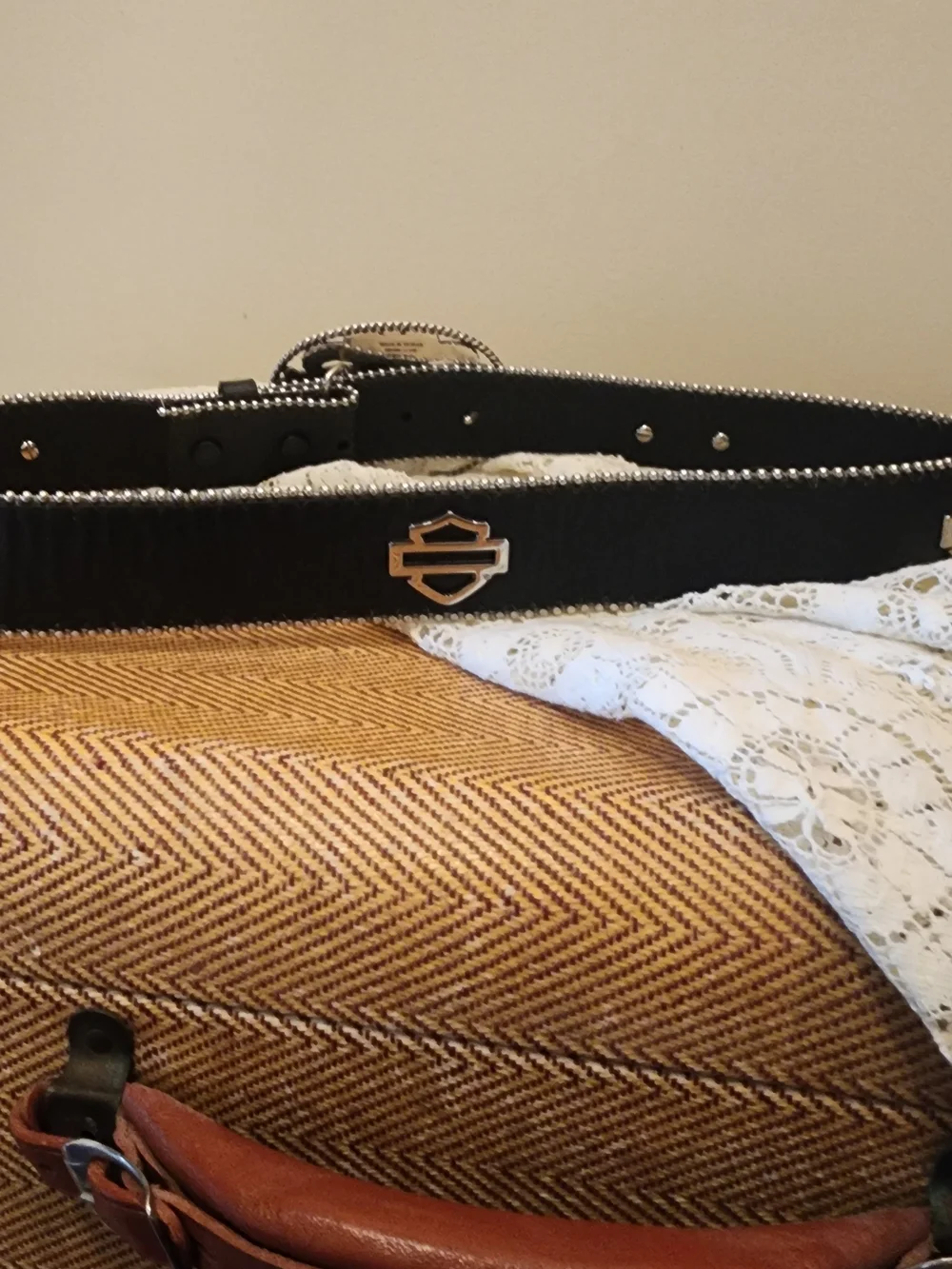 Harley-Davidson Black Leather Belt with Ornate Silver Logo Buckle